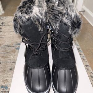 Northside Black and Gray Winter Rain Boots with Faux Fur Trim